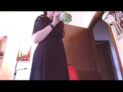 ❤️ Ein unterwürfiger Sklave, der schmutzige und üppige Höschen liebt, wird gezwungen zu masturbieren, nachdem er dieses Video gesehen hat! Fucking video bei porn de.porno-negrov.ru ﹏
