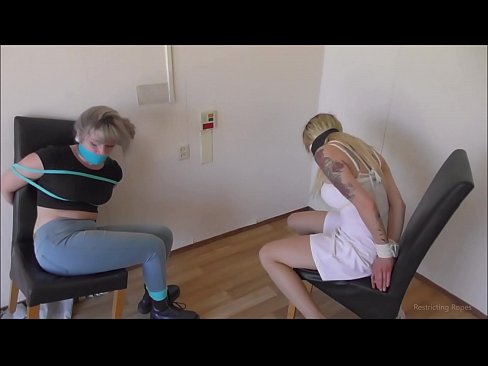 ❤️ Süchtig / gefesselt und geknebelt / Jungfrau in Nöten Fucking video bei porn de.porno-negrov.ru ﹏