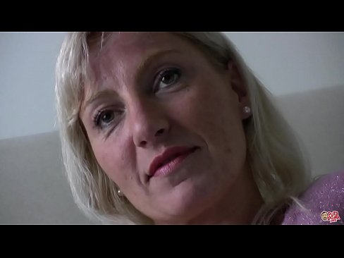 ❤️ Die Mutter, die wir alle gefickt haben ... Lady, benehmen Sie sich! Fucking video bei porn de.porno-negrov.ru ﹏